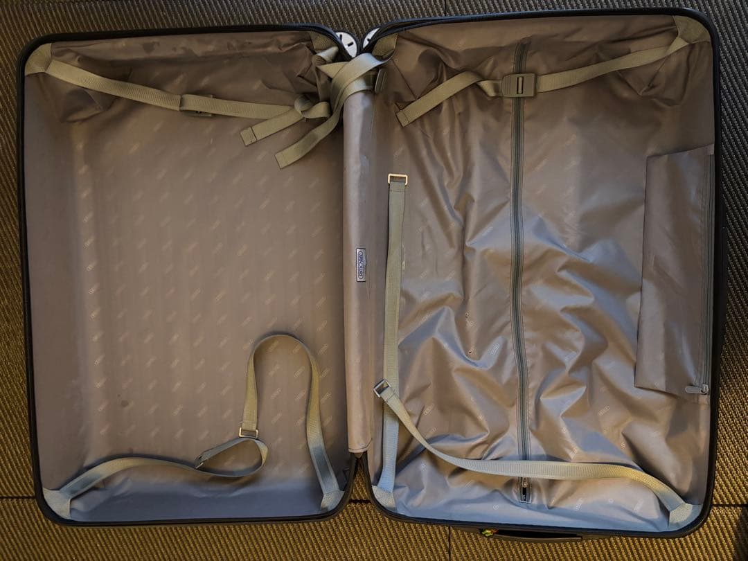 RIMOWA サルサ　82リットル