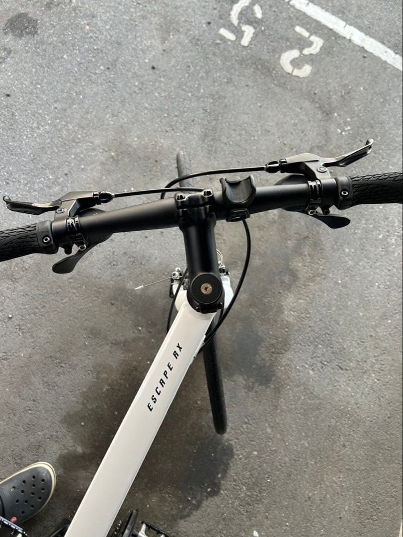 たろうGiant ロードバイク ESCAPE RX Sサイズ(空気入れ付)