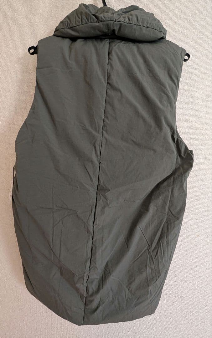 【新品タグ付】ヤマダヤ ラディエイト パデットロングベスト ダウンベスト