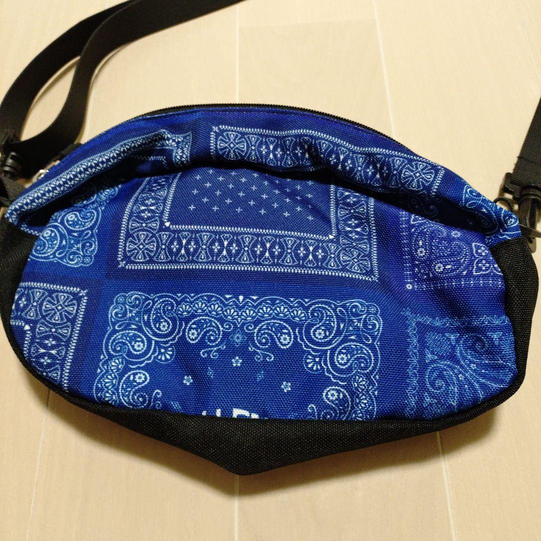 チャレンジャー　ショルダーポーチ　ネイビーバンダナ