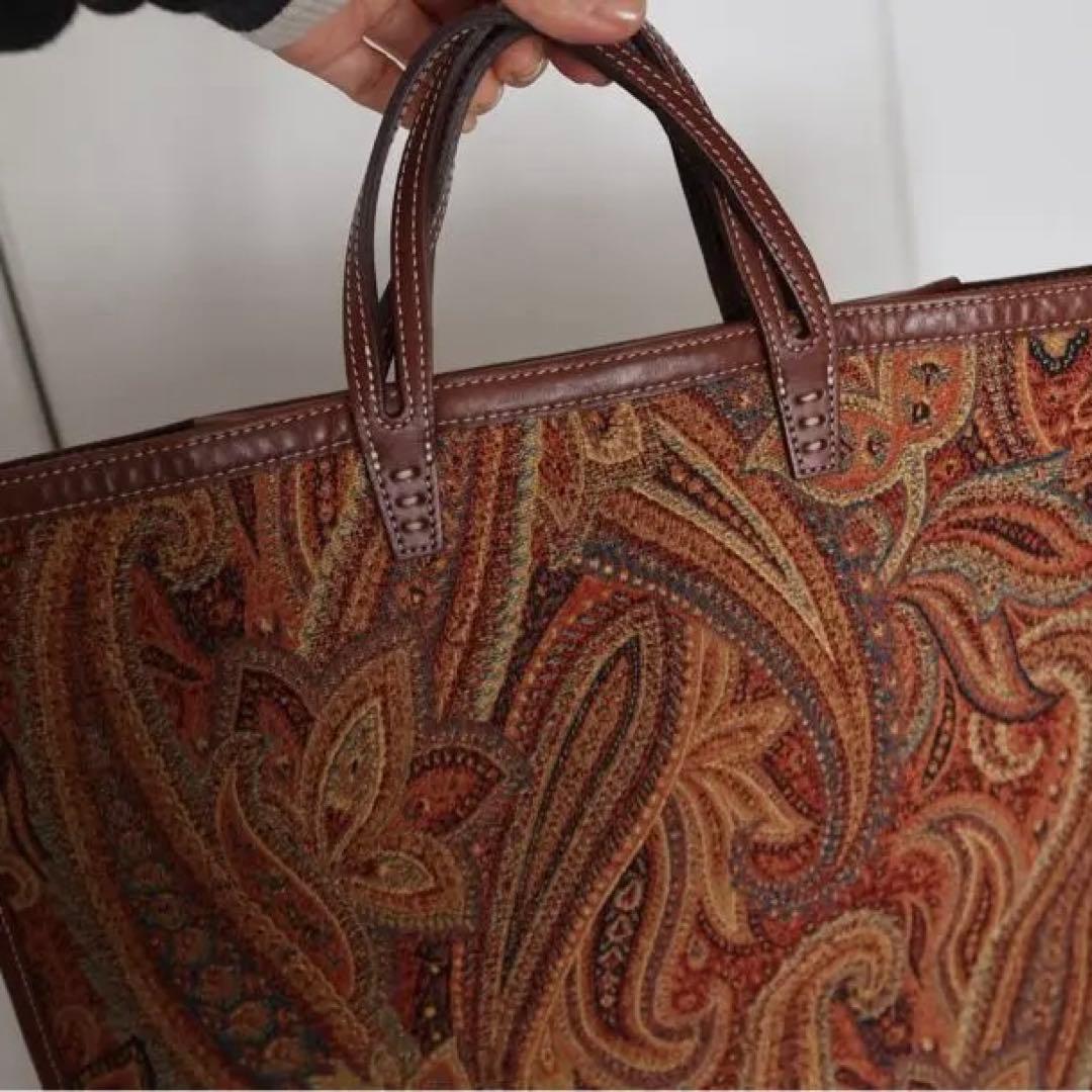 A VACATION アバケーション ペイズリー柄トートバッグ