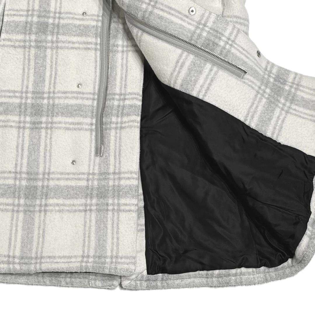 一度着14.9万 AKM　ラップ コート