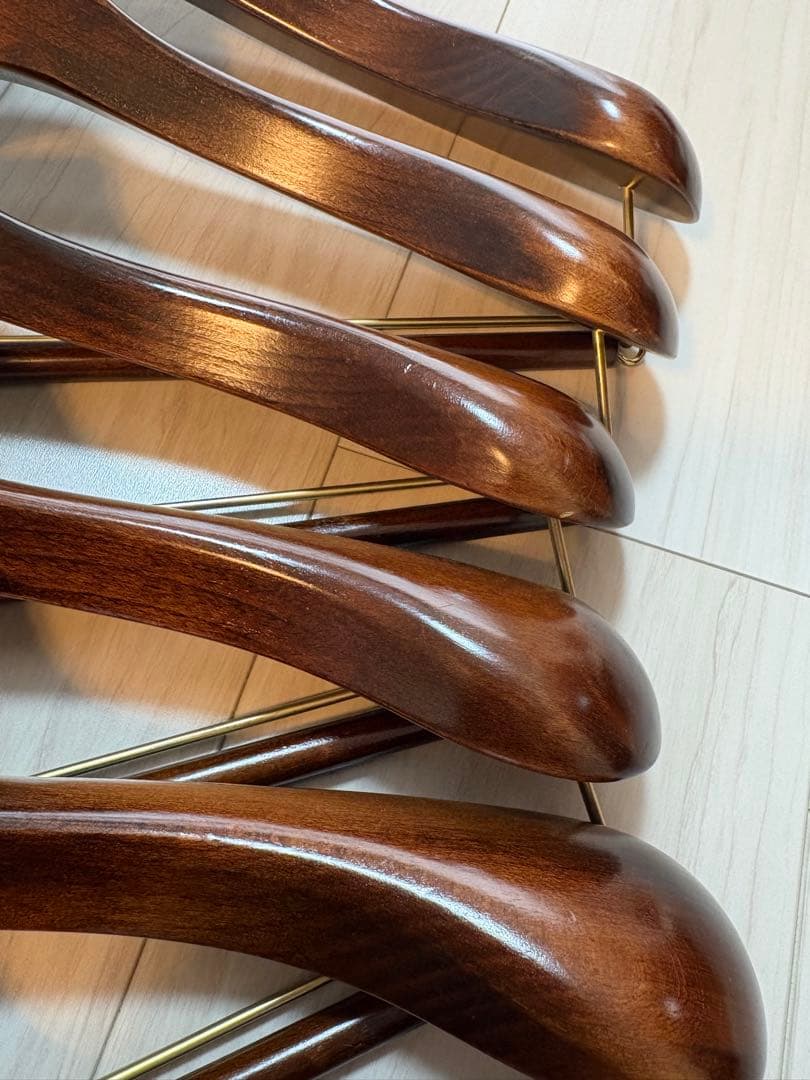 Paul Smith COLLECTION 高級木製ハンガー　メンズ スーツ用