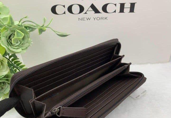 新品未使用コーチ長財布迷彩柄グリーンシグネチャーメンズレディース送料無料即日発送