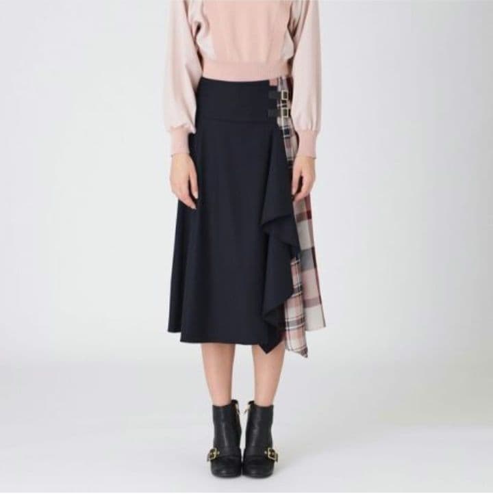 ブルーレーベルクレストブリッジ　スカート　ネイビー　ピンクチェック　38