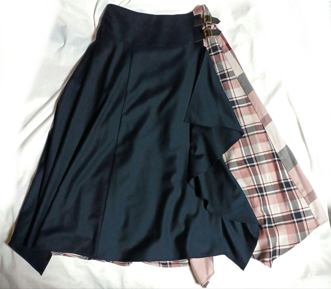 ブルーレーベルクレストブリッジ　スカート　ネイビー　ピンクチェック　38