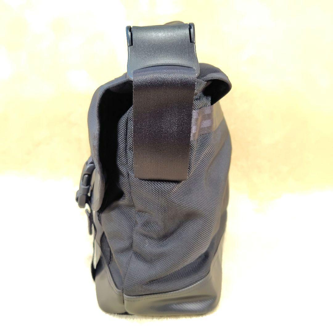 訳あり 極美品 ポーター ヒート メッセンジャーバッグ ショルダーバッグ 黒色