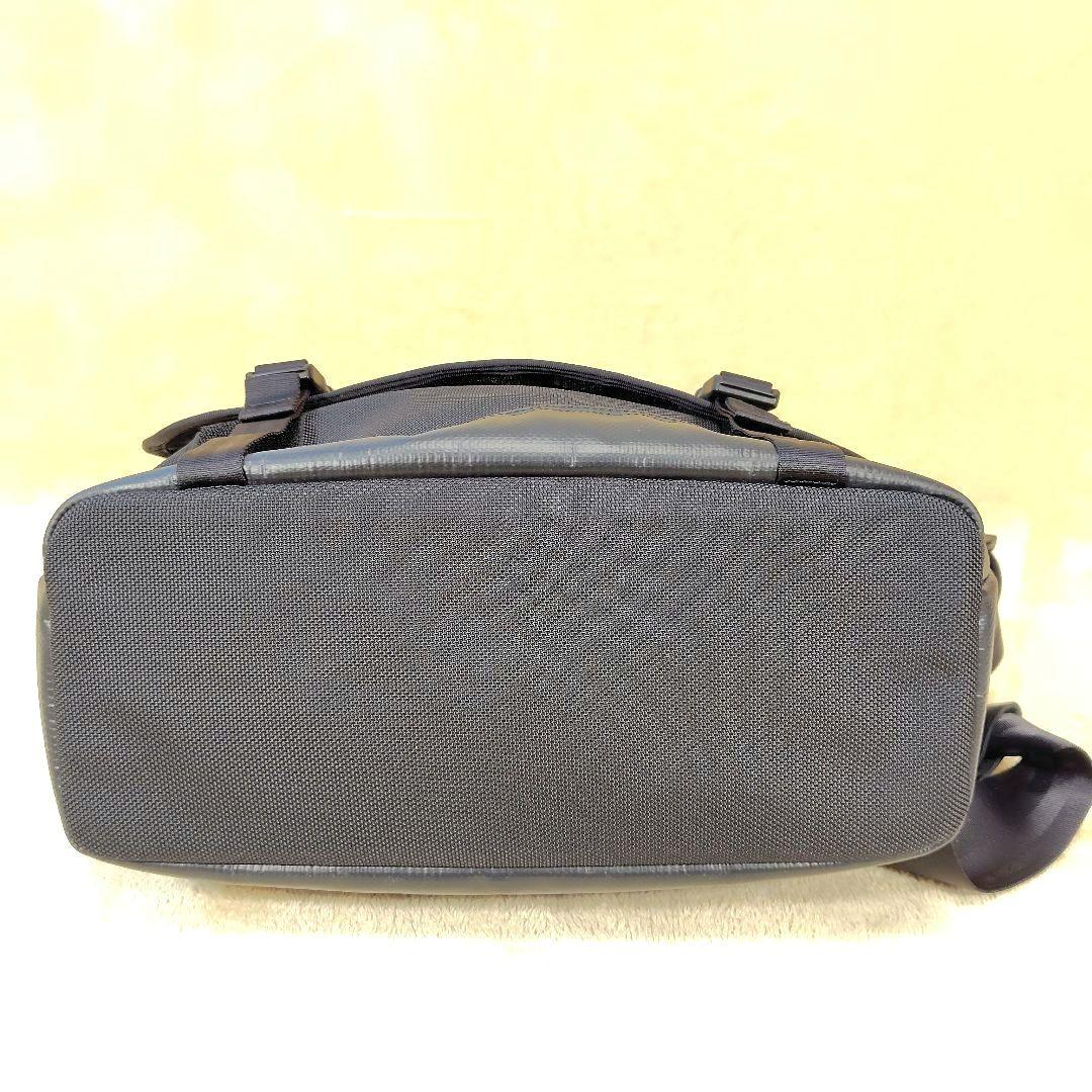 訳あり 極美品 ポーター ヒート メッセンジャーバッグ ショルダーバッグ 黒色