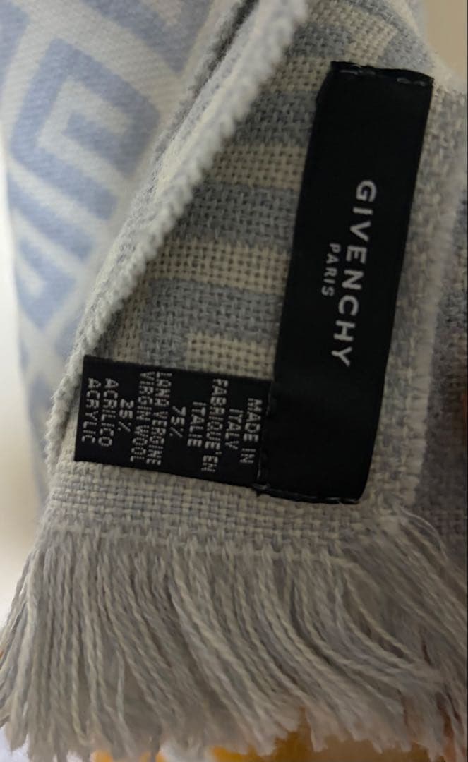 yvnlazy 着用 givenchy ウール マフラー 4G