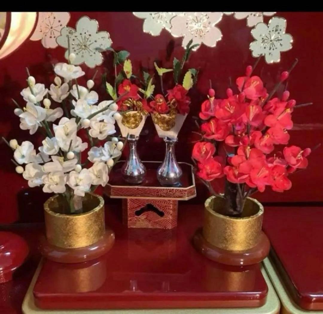 【豪華朱色金色】平成ひな飾り【女雛・男雛・親王飾台・道具】【飾り台・屏風】お