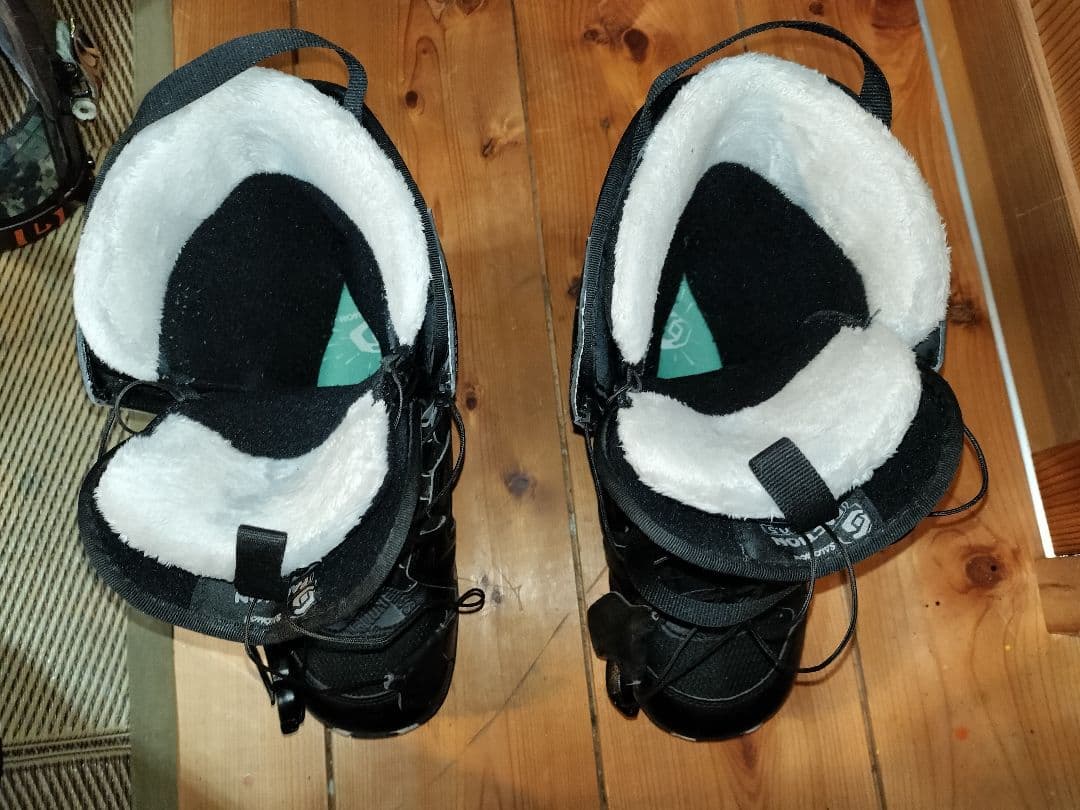 （即購入可）SALOMON サロモン FACTION スノーボードブーツ28.5