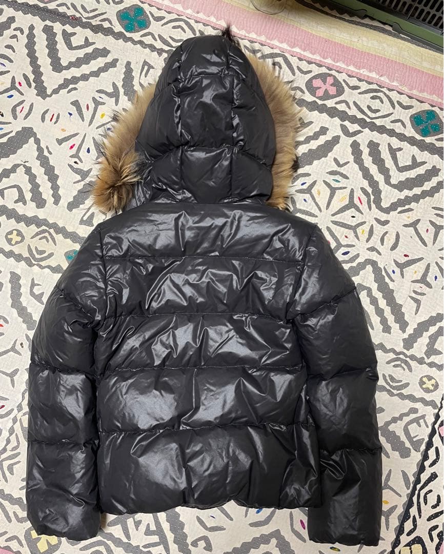 DUVETICA ブラックダウンジャケット Adhara サイズ40