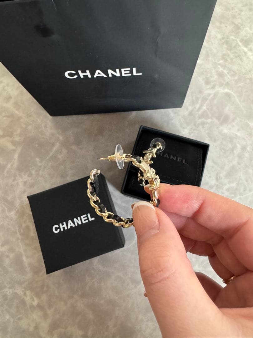 [本日限りの出品] CHANEL マトラッセ ゴールド ピアス