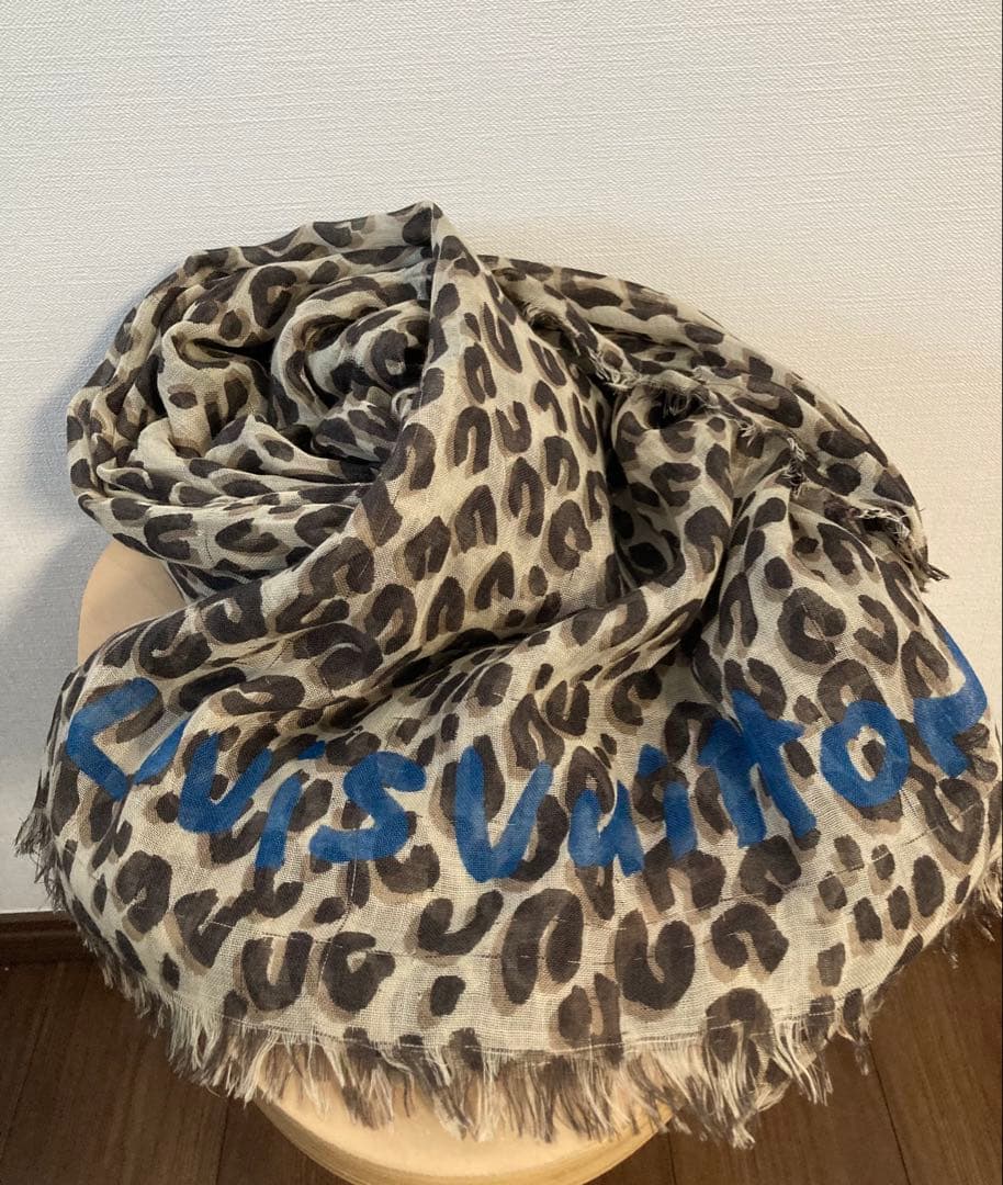 LOUIS VUITTON ストール レオパード