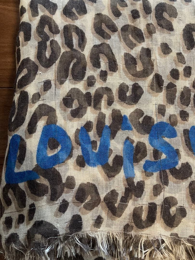 LOUIS VUITTON ストール レオパード