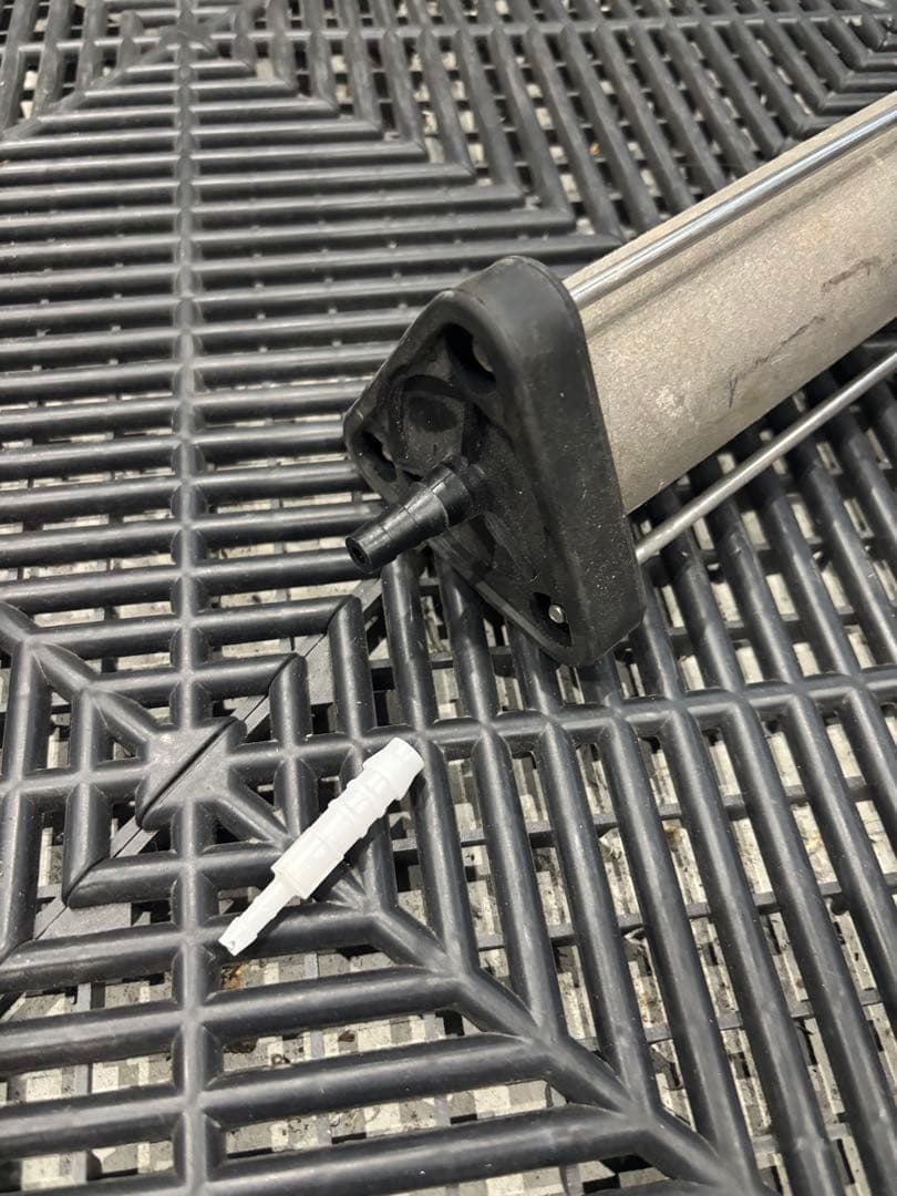 イブキ　エアーストーン　50×150mm アダプター付き