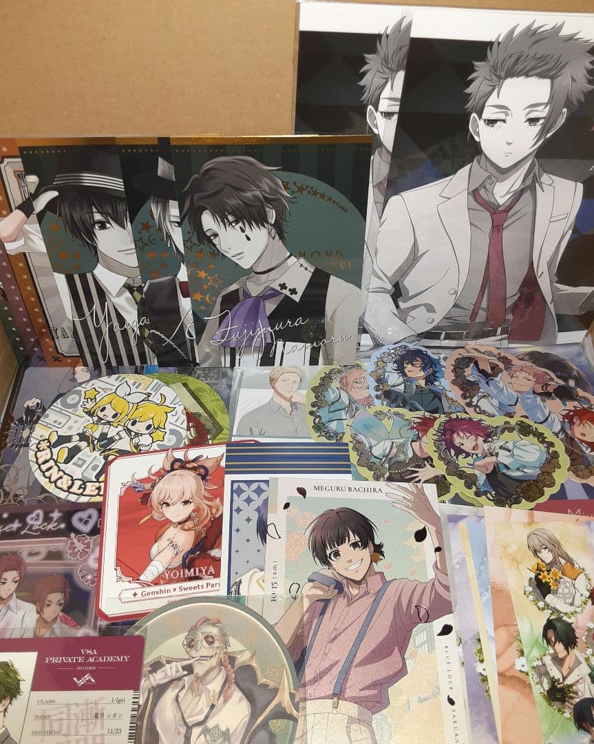 アニメグッズ 紙類・薄物 大量 まとめ売り 1500点