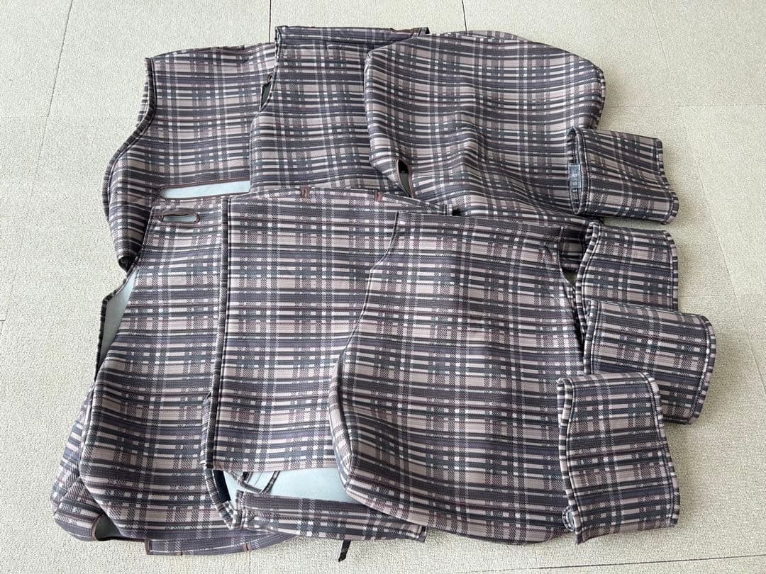 (純正)ダイハツ　ムーブキャンバス　シートクロス