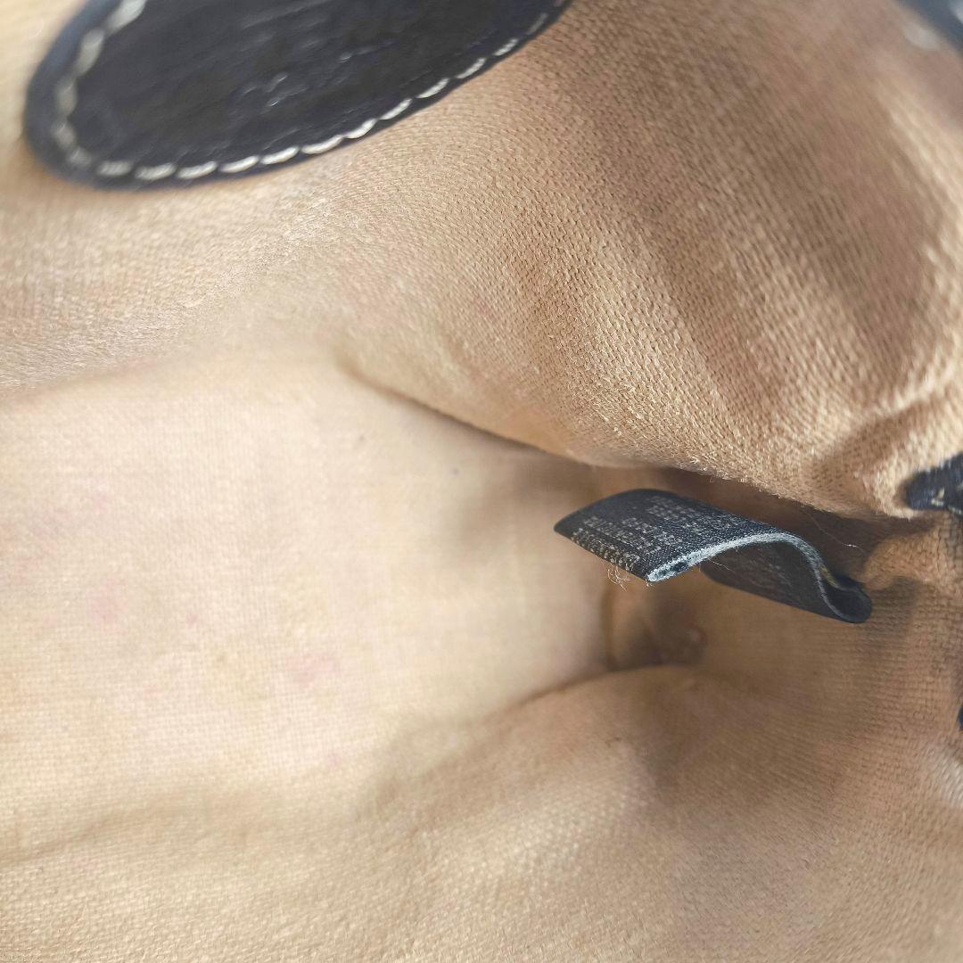 美品 フェンディ レザー ミニ ポーチ 化粧 クラッチバッグ セレリア