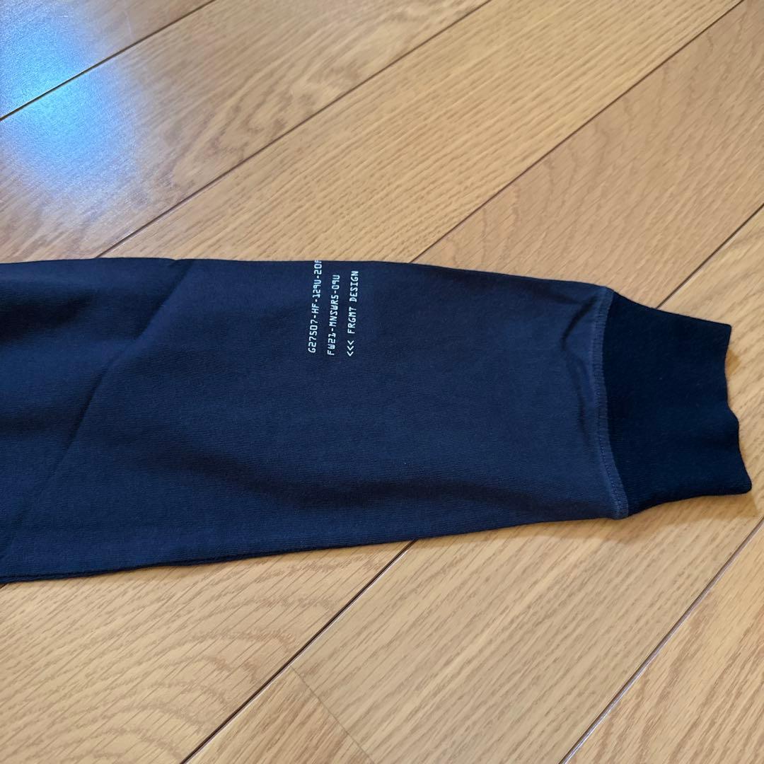 モンクレール　長袖　Tシャツ