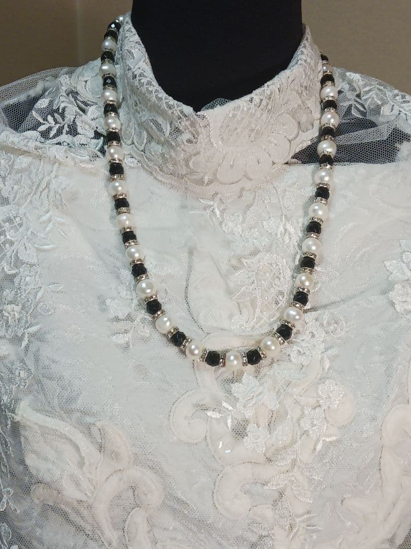 淡水真珠とオニキスのロングネックレス