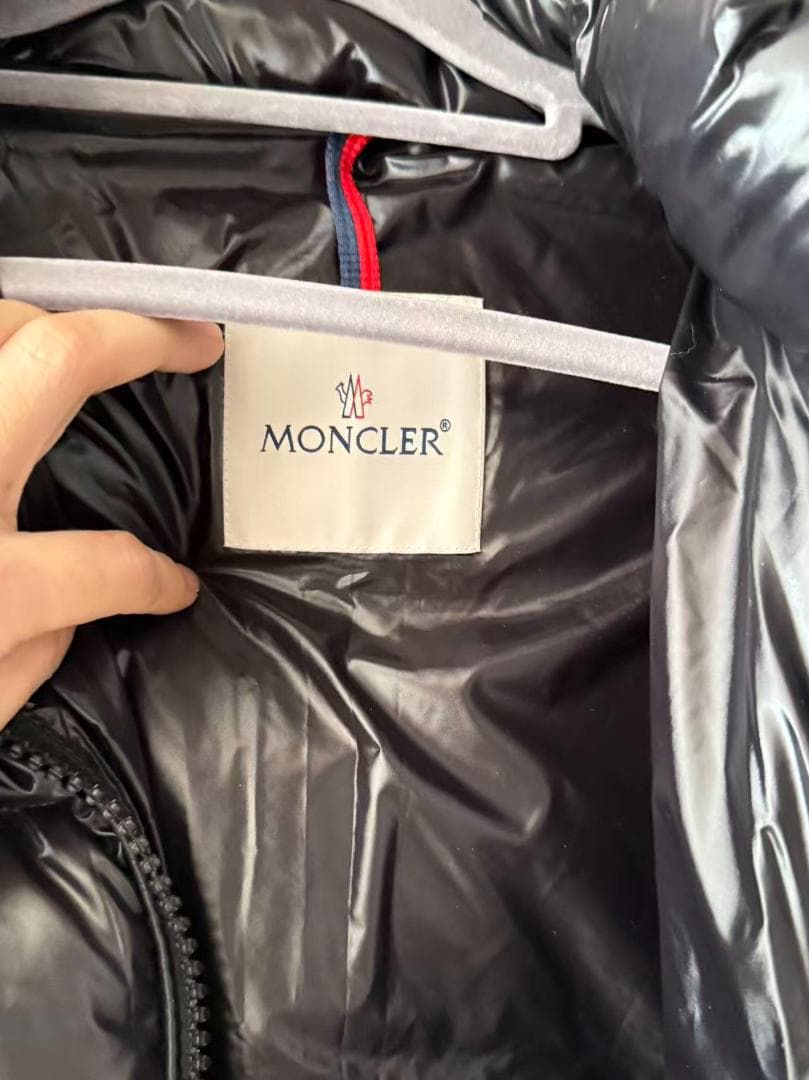 モンクレール Maireショートダウンジャケット