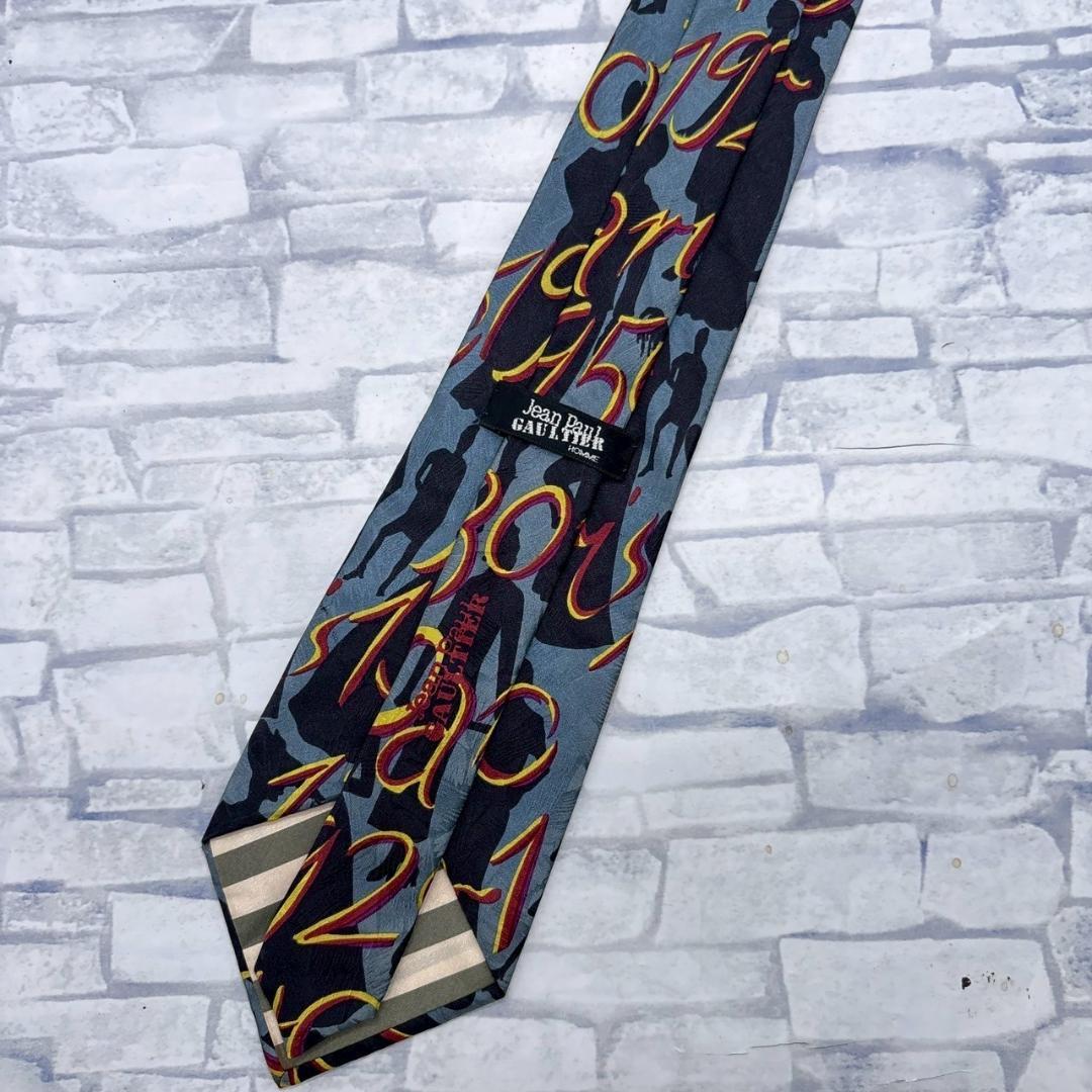 入手困難 Jean Paul GAULTIER HOMME　グレー　ネクタイ