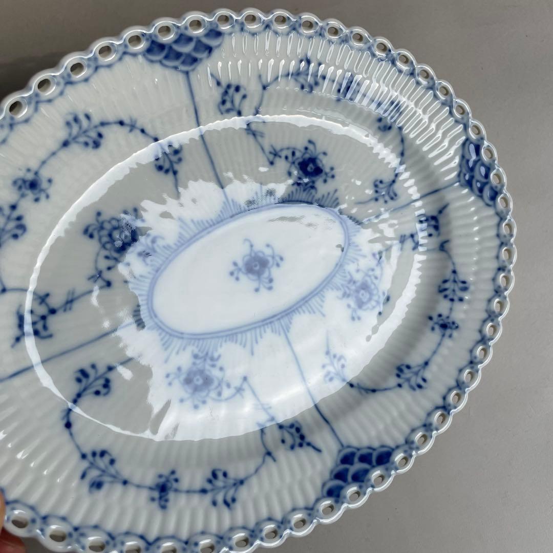 ロイヤルコペンハーゲン フルレース オーバルプレート 25cm