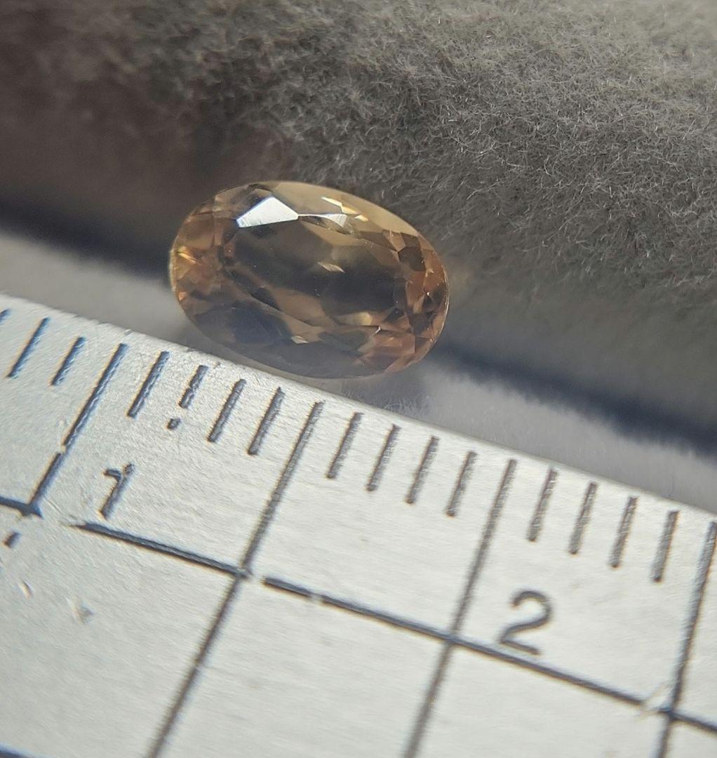 天然インペリアルトパーズ 1.050ct