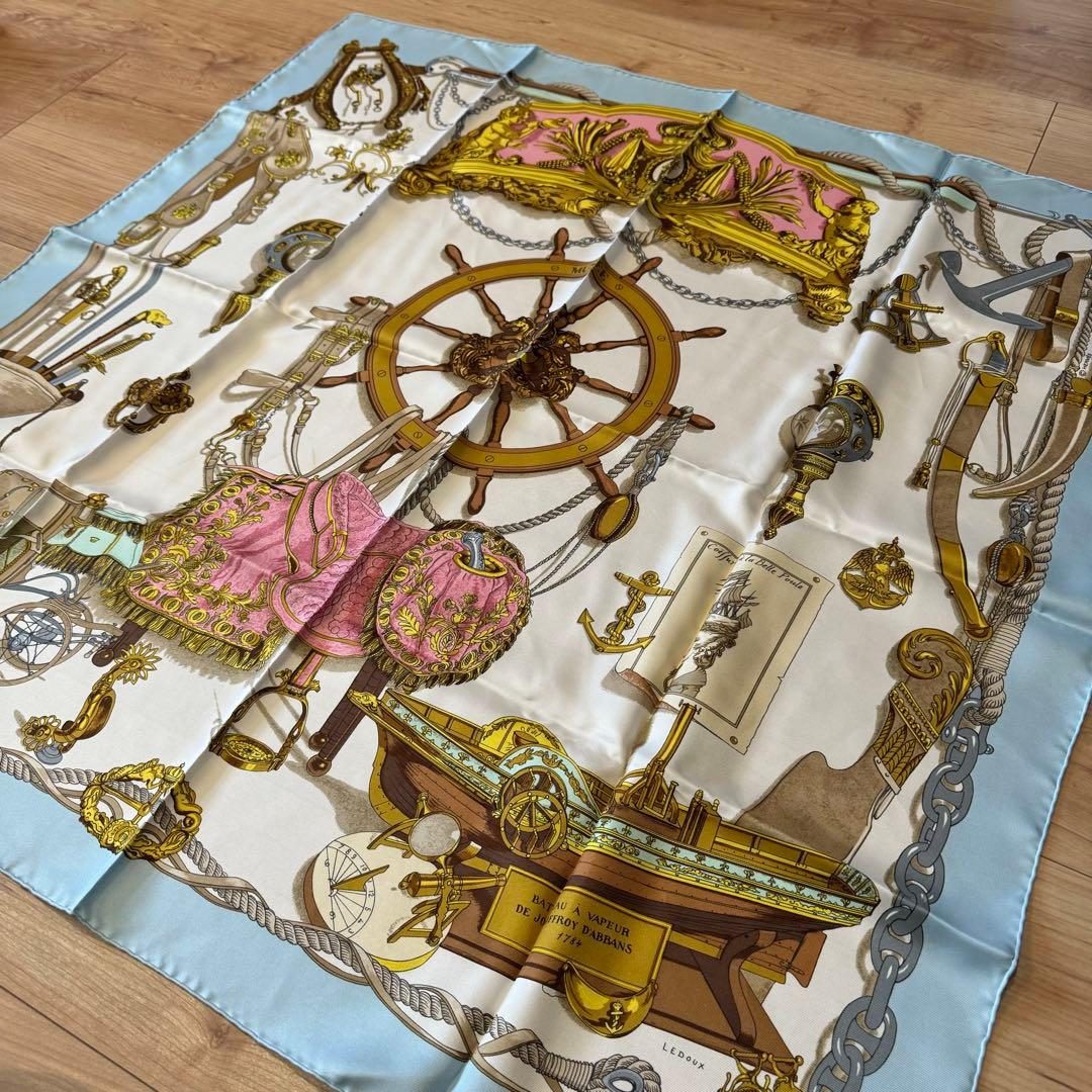 新品未使用 HERMES シルクスカーフ 船の舵 デザイン　エルメス　90cm