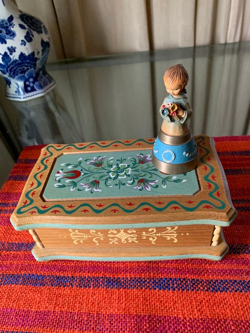 リュージュ　宝石箱とアンリ少女ベルセット