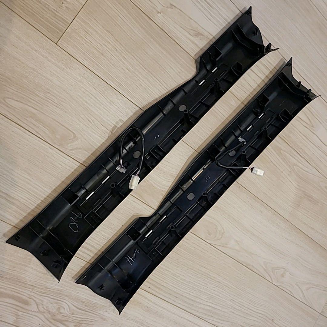 レクサス RX300/450 20系 純正 RXスカッフイルミ ホワイトLED