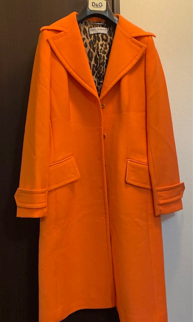 ドルチェ&ガッバーナ コート オレンジ ヒョウ柄