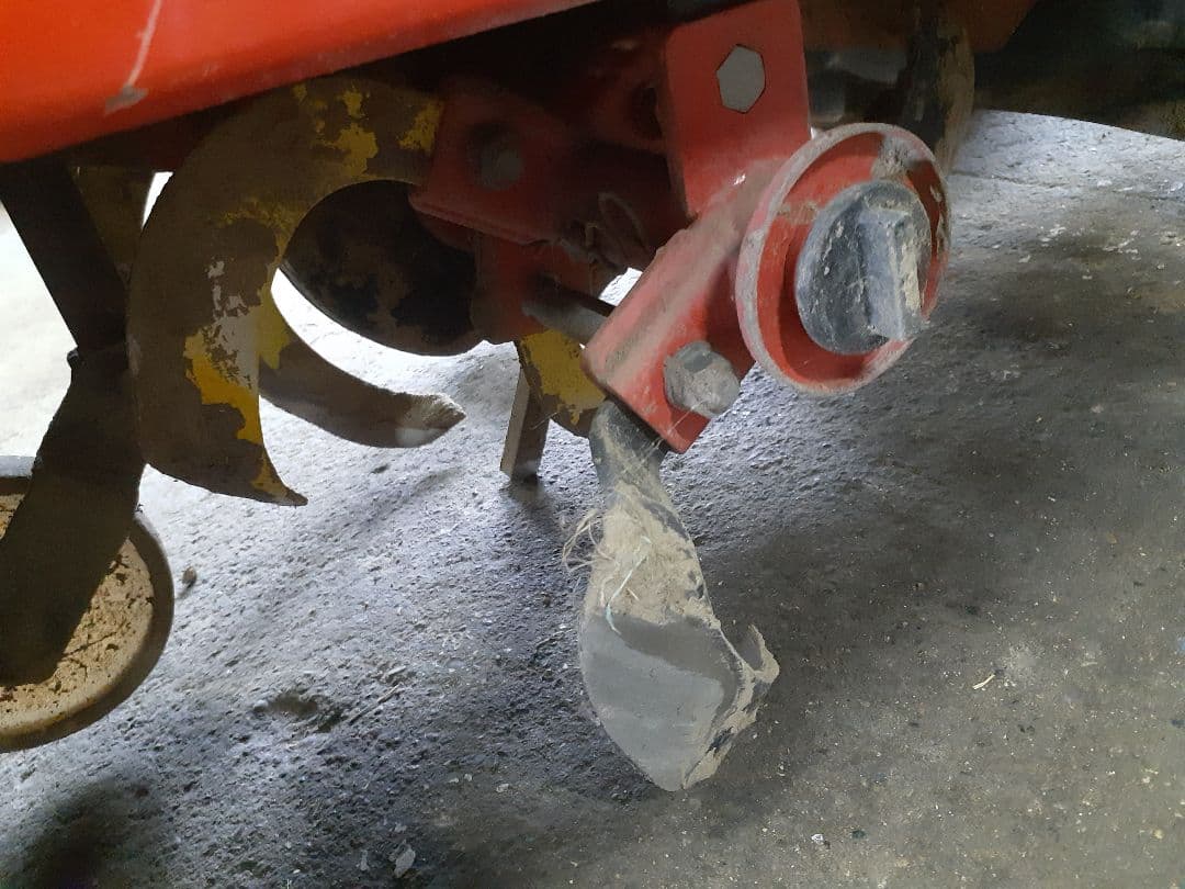 ナ*ツ様 YANMAR MRT450 耕運機 赤