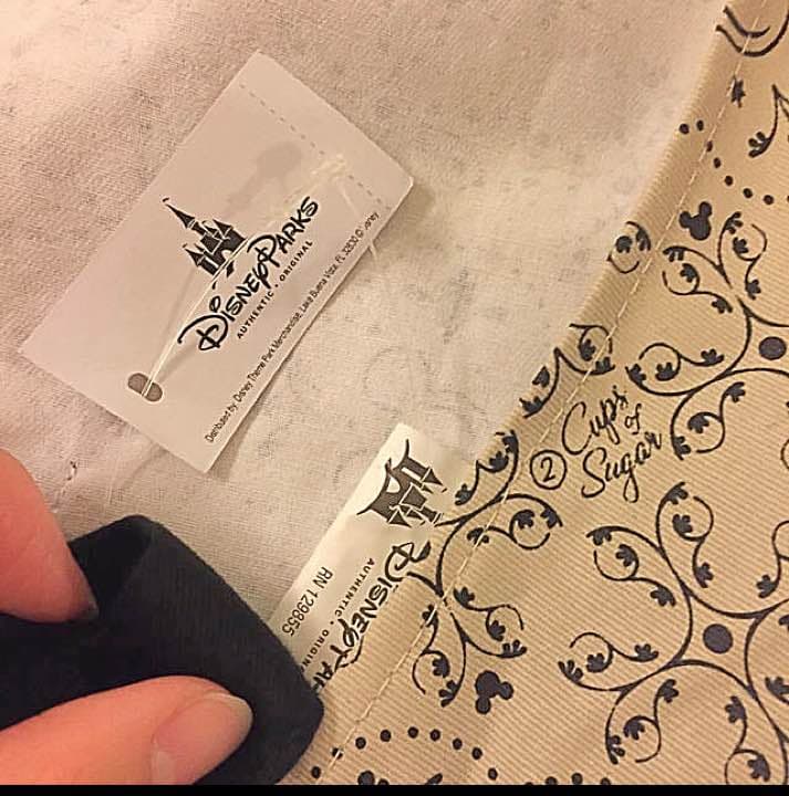 新品 ウォルトディズニーワールド 公式エプロン