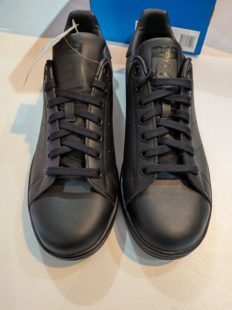 新品　adidas STAN SMITH　アディダス スタンスミス　27.5㌢