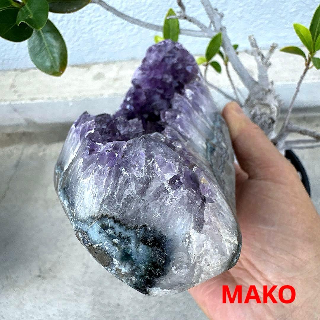 M1706☆アメジストクラスター1.6Kg☆ウルグアイ産☆天然石☆N50609