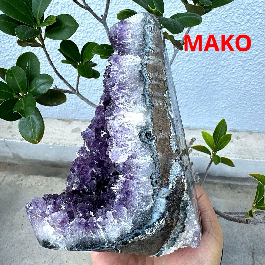 M1706☆アメジストクラスター1.6Kg☆ウルグアイ産☆天然石☆N50609