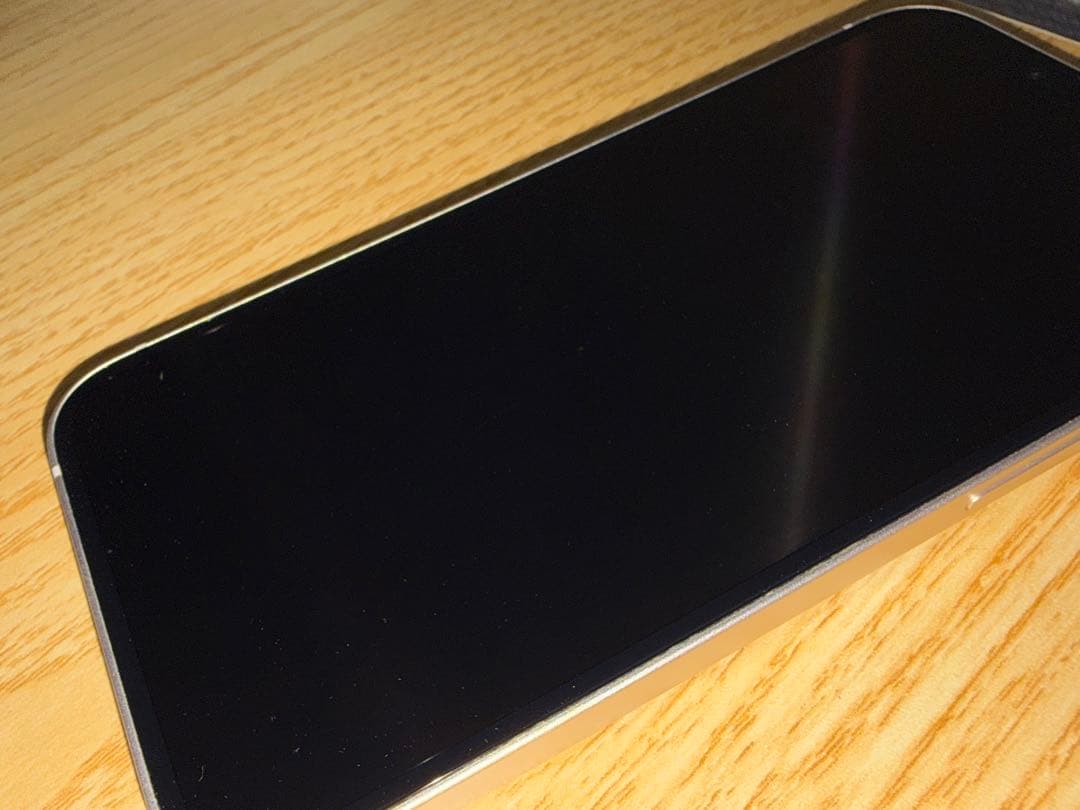 Apple iPhone 13 ホワイト 本体 256GB