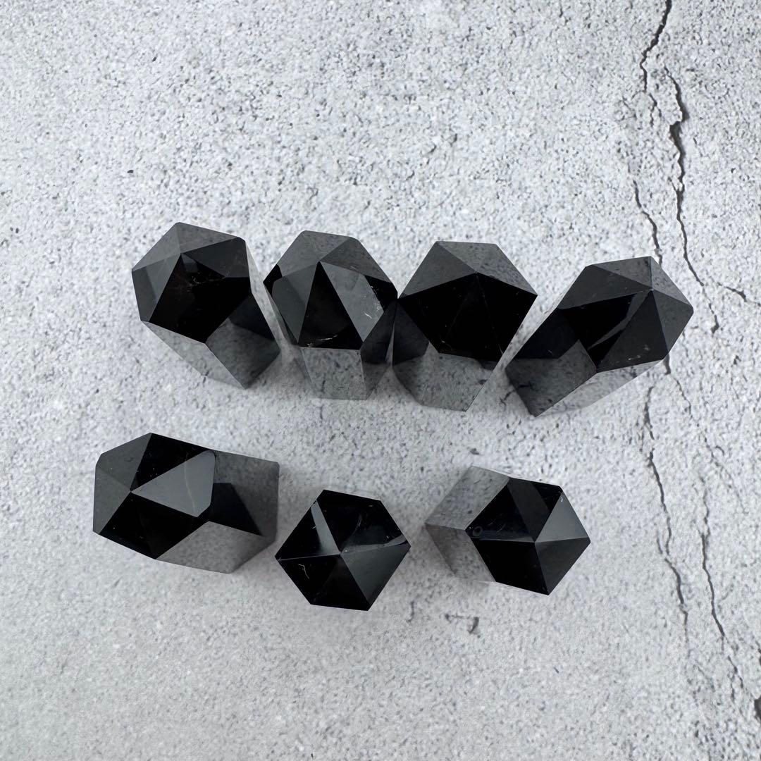 G-9モリオン六角ポイント　黒水晶タワー　天然石クリスタル　パワーストーン七星陣
