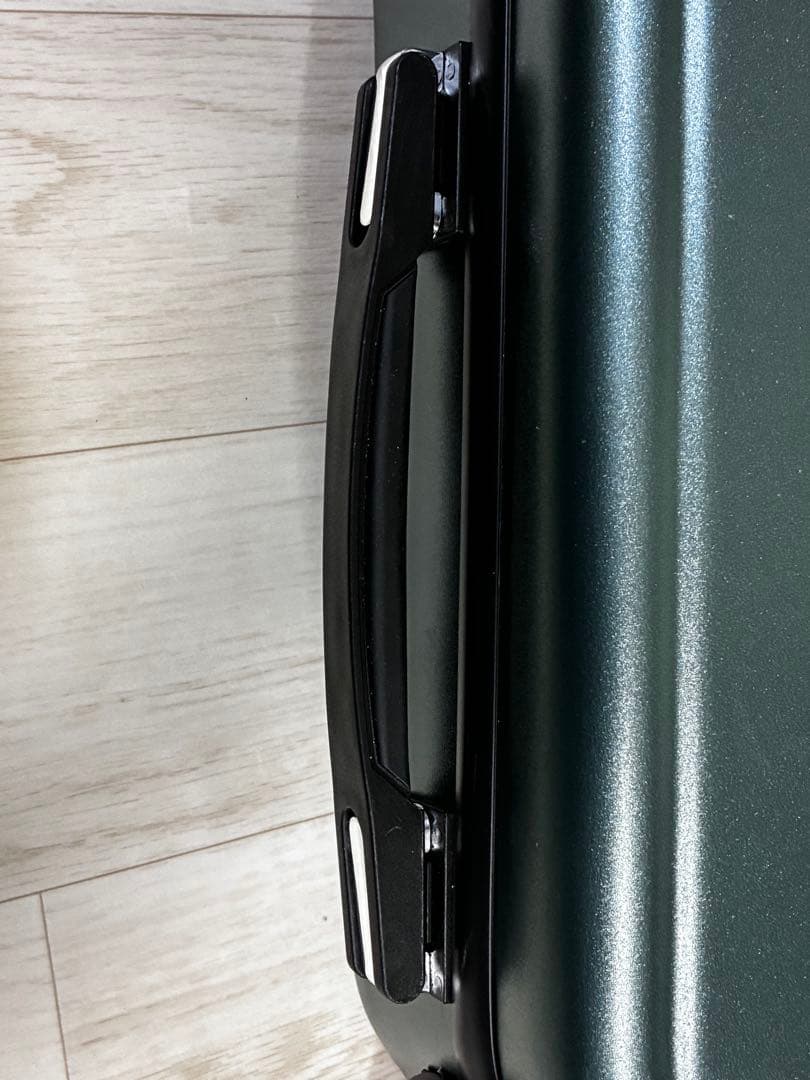 カーボンファイバービオラケース軽量、ダークグリーン、新品未使用、送料無料