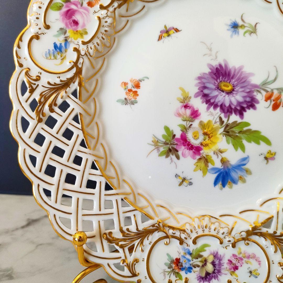 マイセン フワラーブーケ 金彩 昆虫 透かしプレート １級品 美品 ローズ小花③