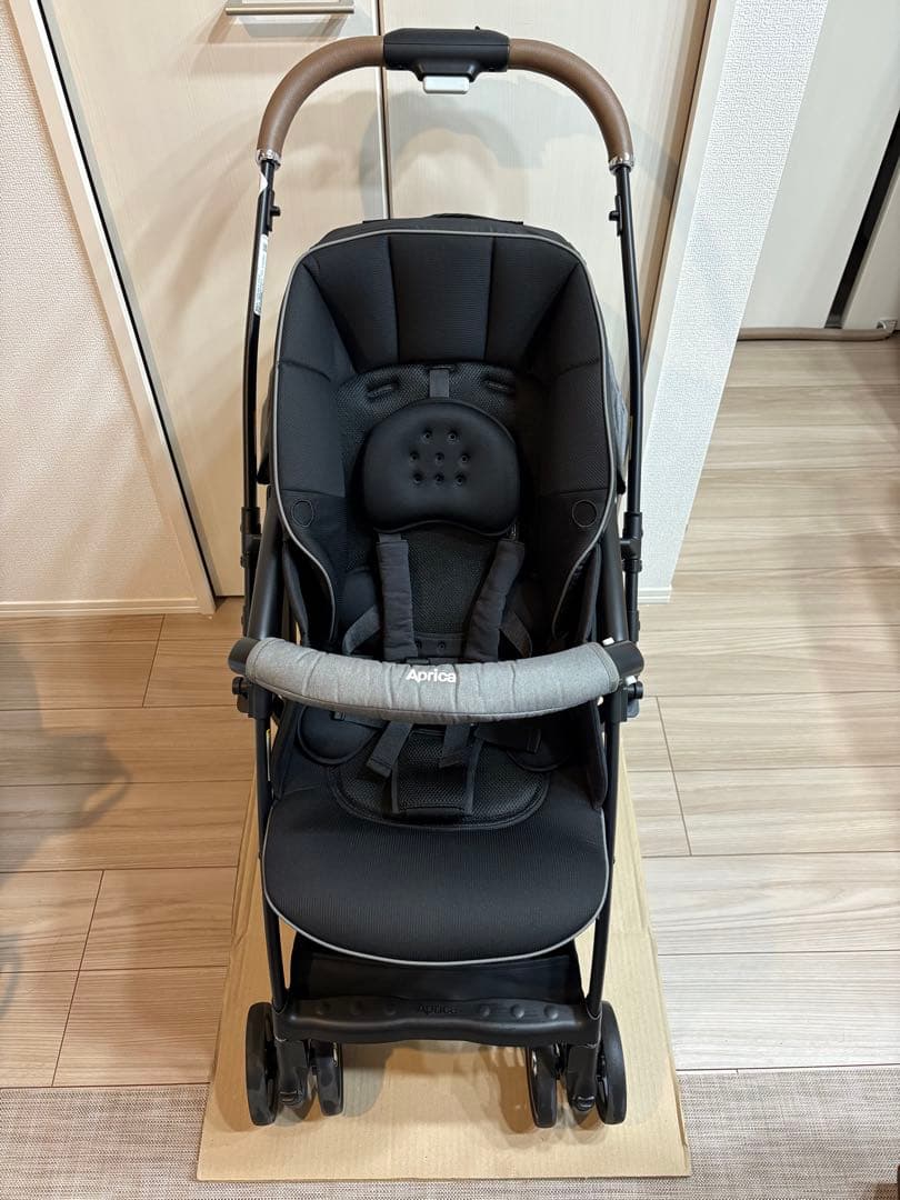 Aprica ラクーナクッションフリー AC 2024年