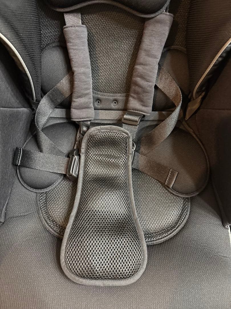 Aprica ラクーナクッションフリー AC 2024年