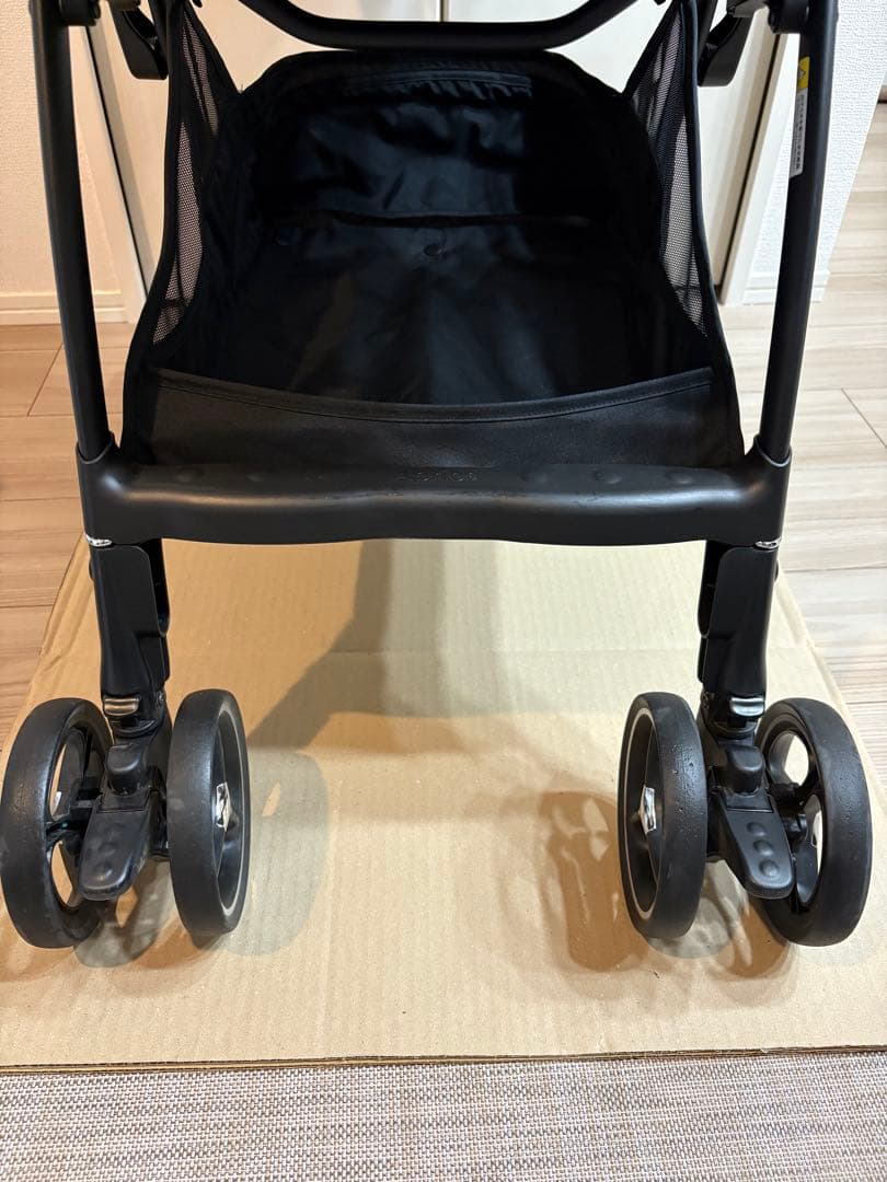 Aprica ラクーナクッションフリー AC 2024年