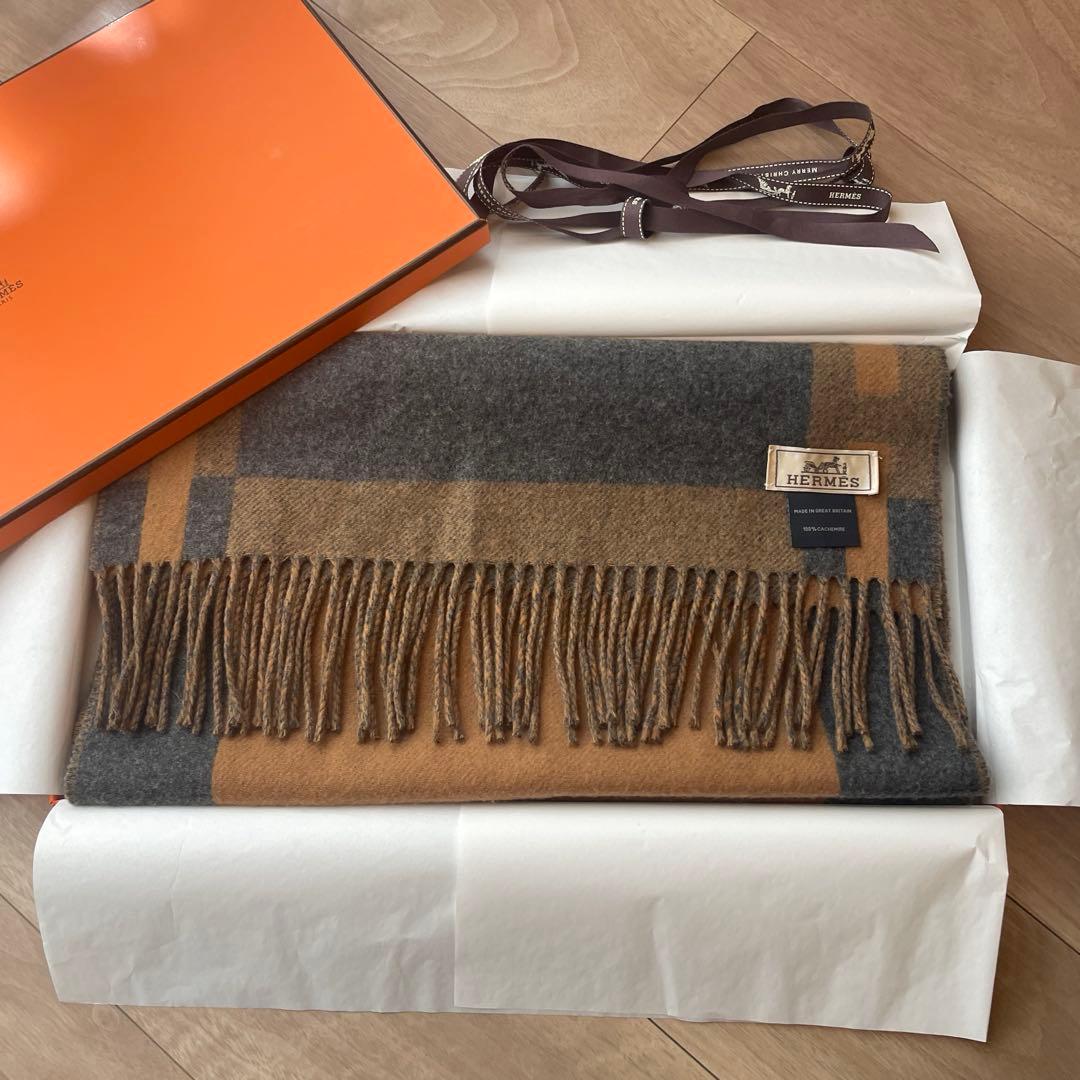 HERMES エルメス　2024aw 国内ブティック購入　カシミヤマフラー 美品