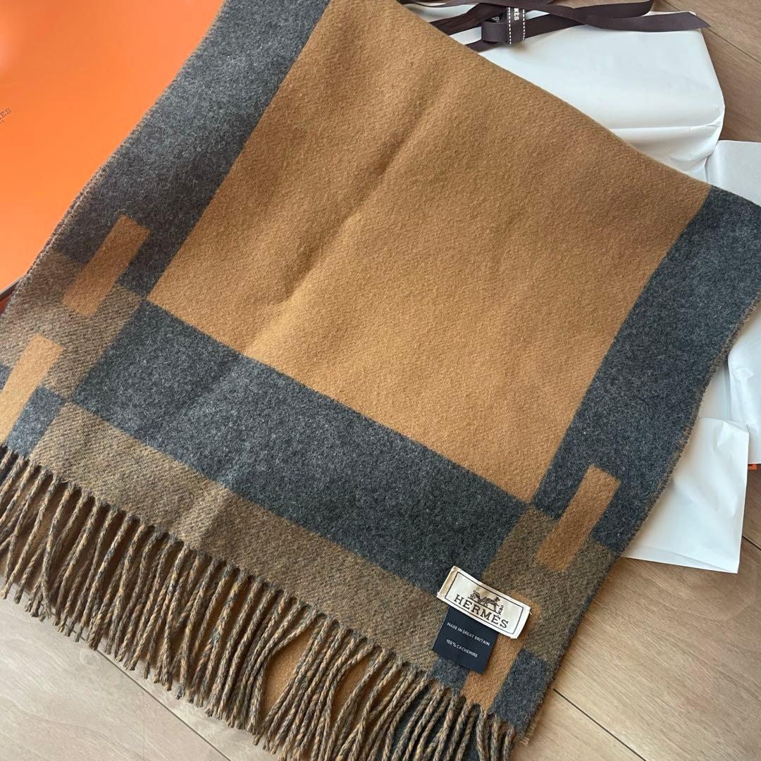 HERMES エルメス　2024aw 国内ブティック購入　カシミヤマフラー 美品
