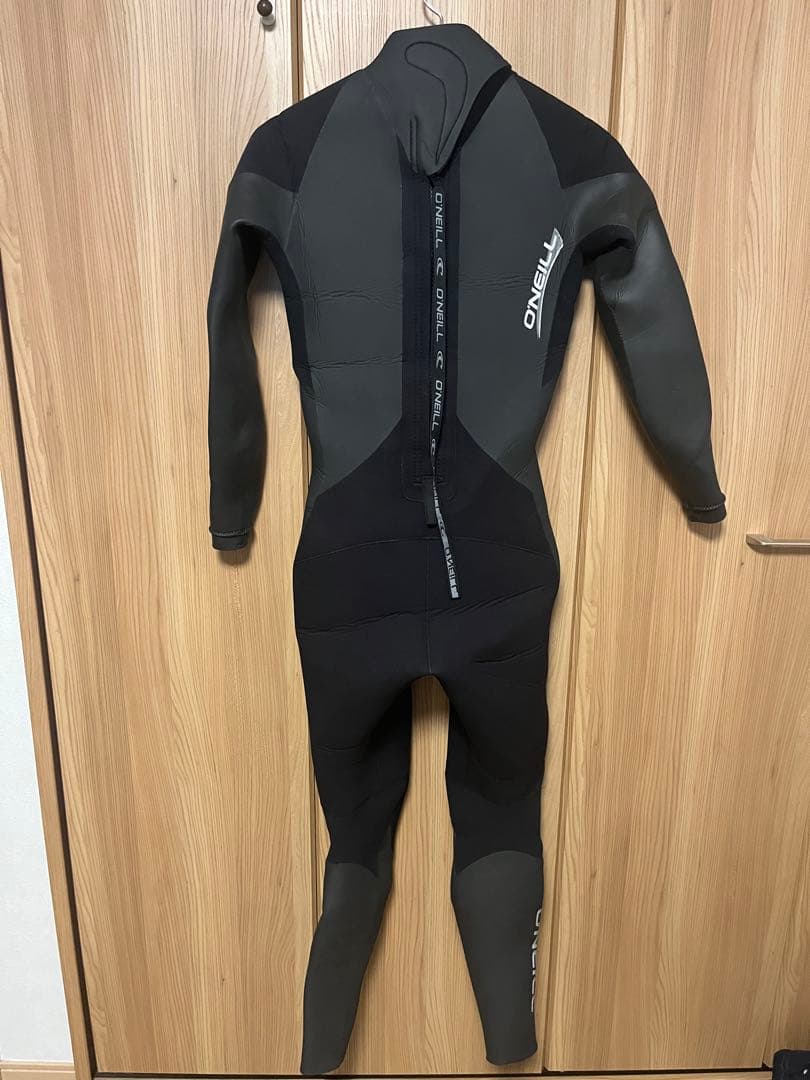 け*須様 新品未使用オニールフルスーツセミドライ 5✕3 バックジップ サイズメ