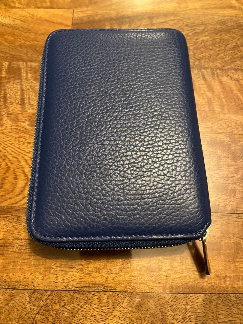 週末特価！即日発送！MBハイエンドイタリアンレザー・コンパクトウォレット