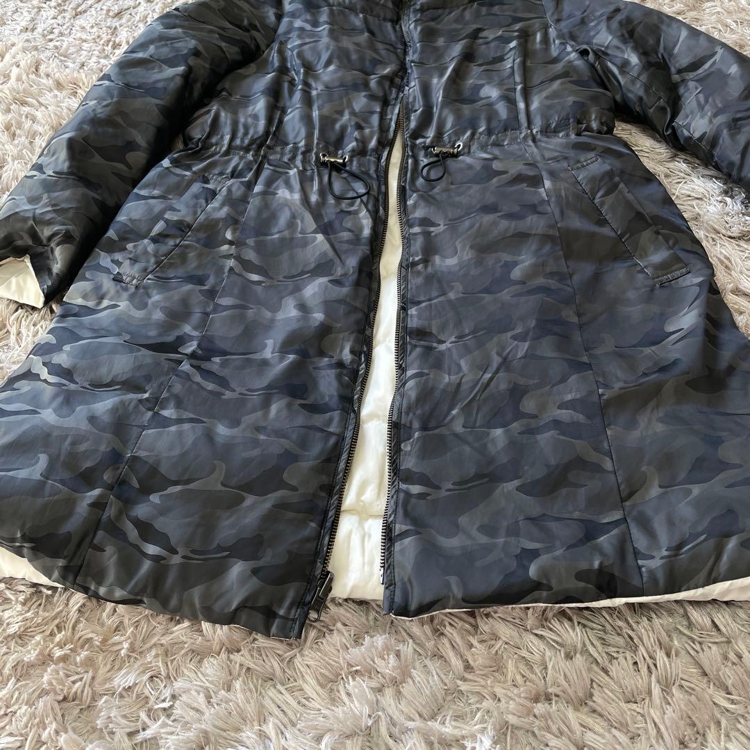 DAMA ダーマコレクション　リバーシブル ダウンコート　カモフラ　迷彩柄　白M